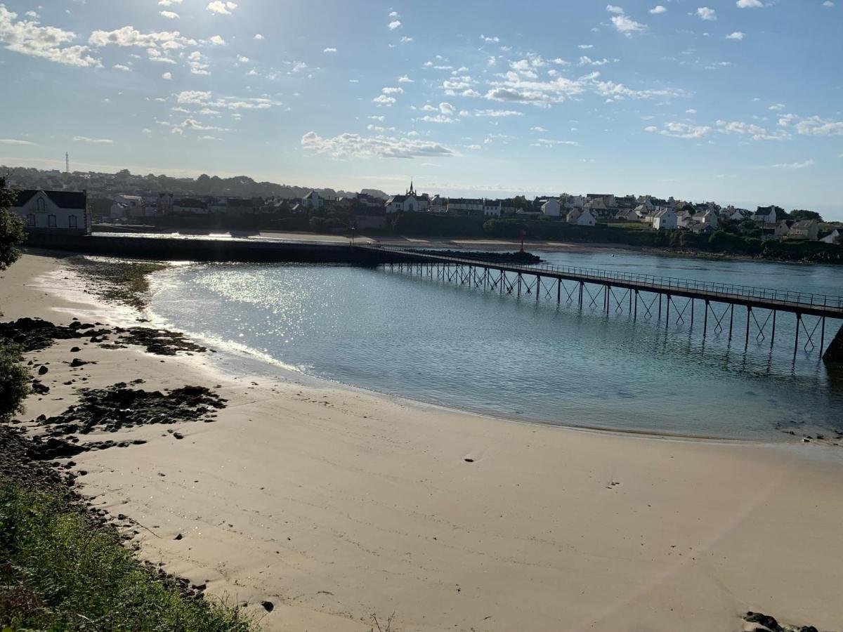 Duplex Vue Mer - Plage A 100M- 4 Lits - Parking Sous Sol Audierne Kültér fotó